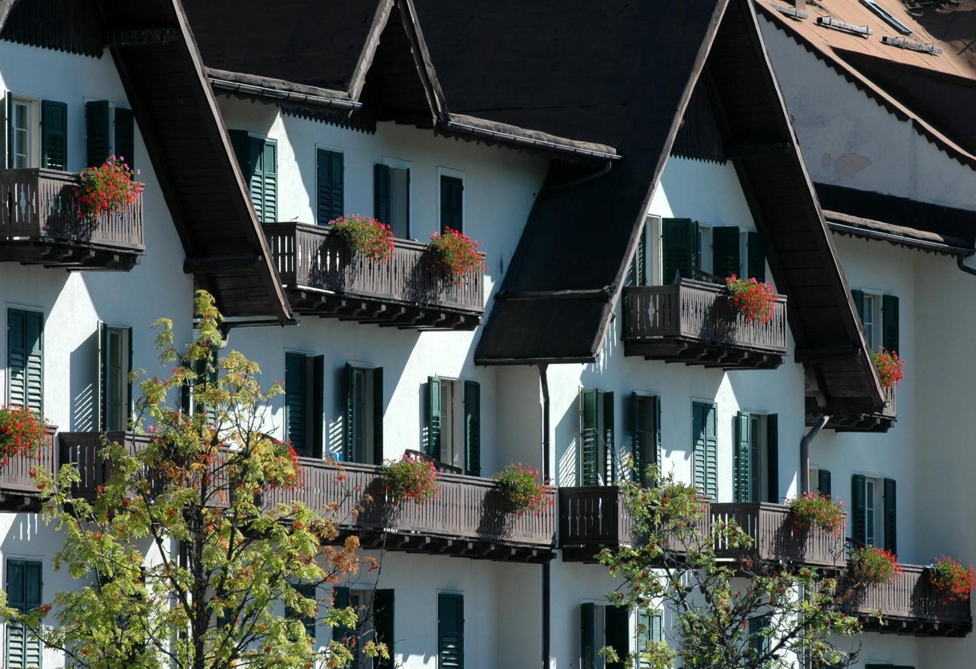 Th San Martino - Majestic Dolomiti Hotel Sankt Martin am Sismunthbach Exterior foto